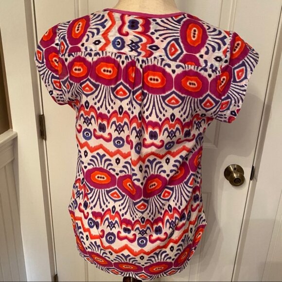 TRINA TURK TOP BLOUSE WHITE BLUE MULTI COLOR BOHO TRIBAL Size S - Picture 5 of 7